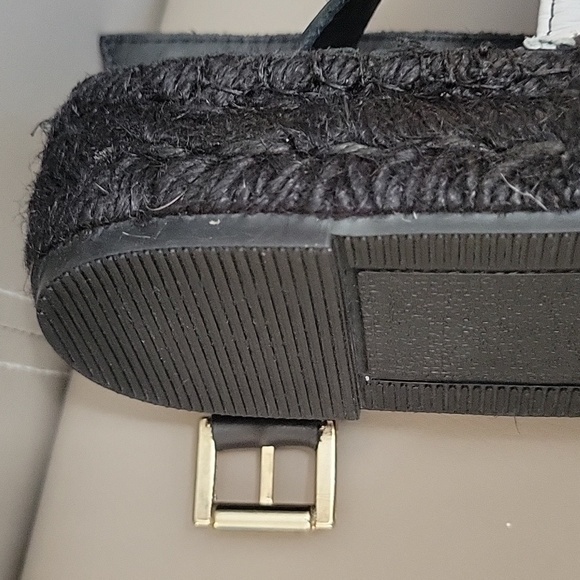 Alohas  Double Strap Black & White Leather Slingback Sandals Womens  US8.5-9 - Picture 7 of 8